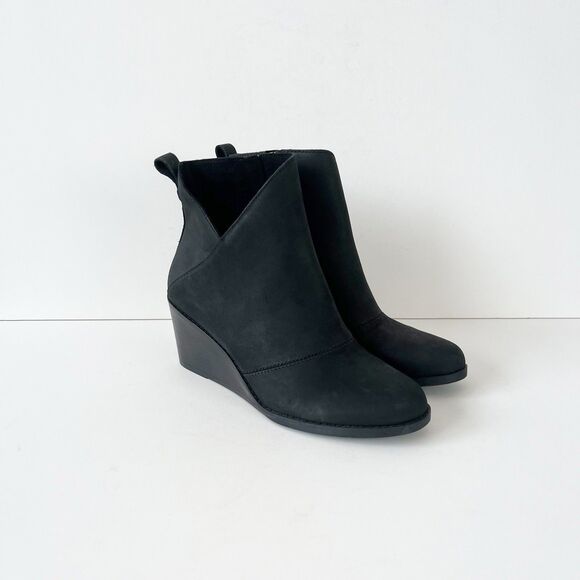 Toms Sutton Wedge Ankle Boot Black Leather Booties Pull On Women’s Size 7 - Picture 1 of 10
